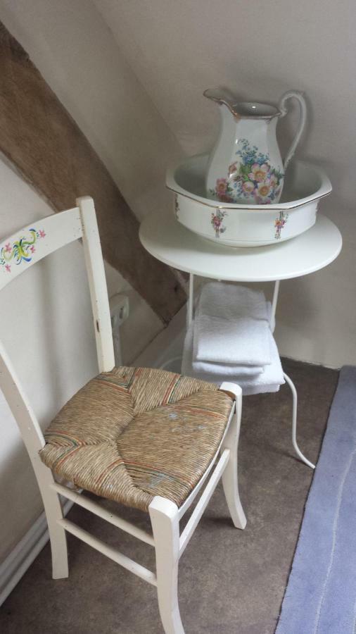 Le Petit Savriere B&B Tronget Экстерьер фото