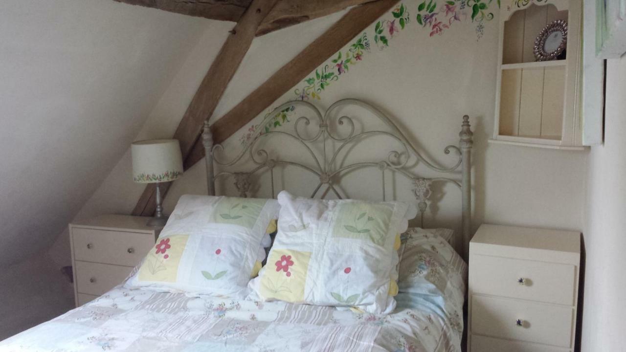 Le Petit Savriere B&B Tronget Экстерьер фото
