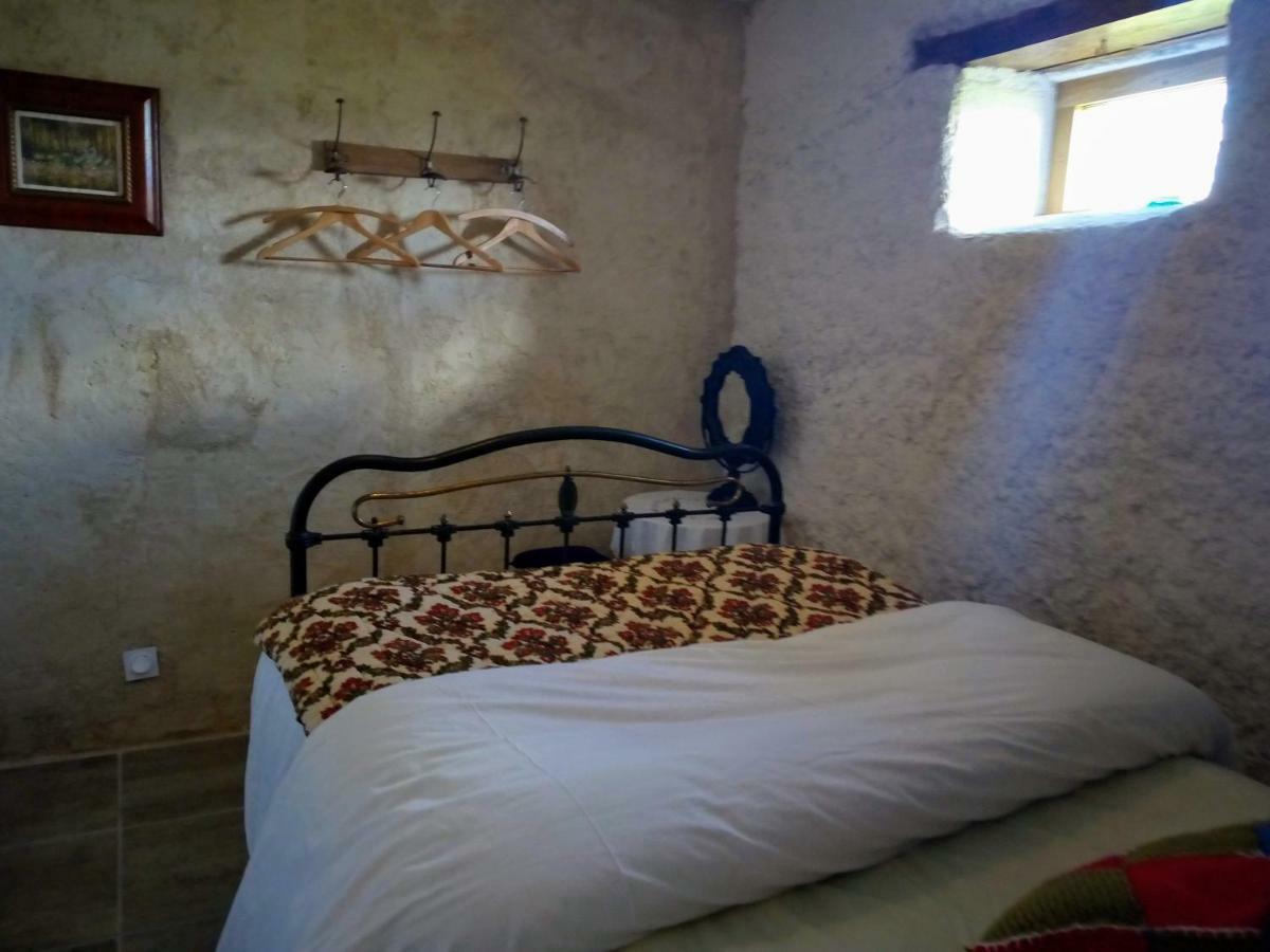 Le Petit Savriere B&B Tronget Экстерьер фото